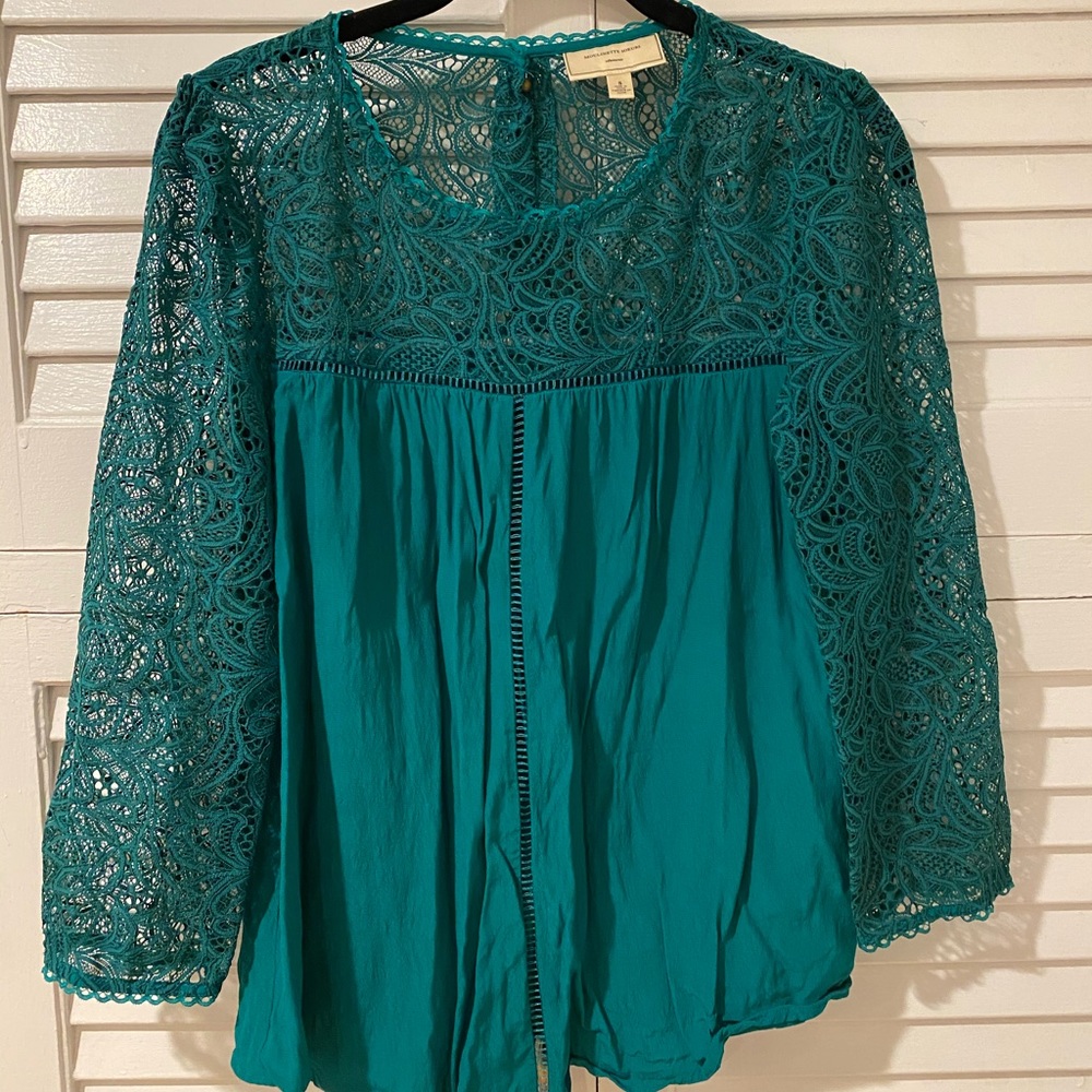 Moulinette Soeurs Anthropologie Green Lace Blouse
